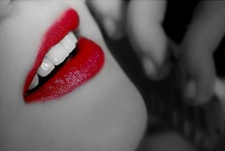 Consuelo de siliconas 1 labios.jpg