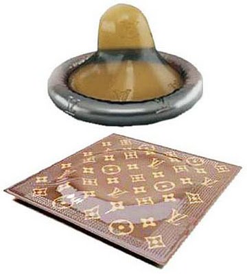 Louis Vuitton y sus falsos preservativos 1